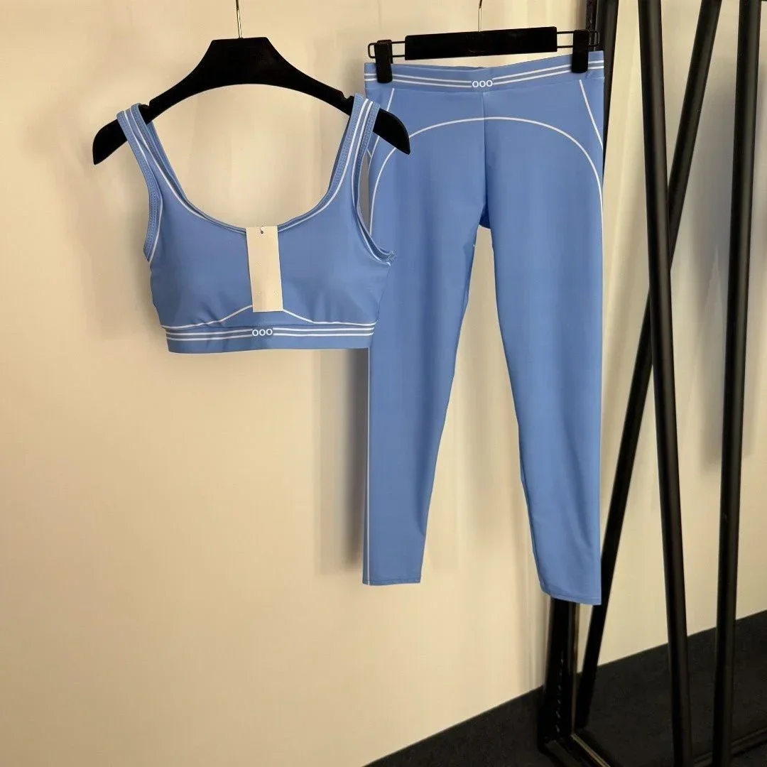 Tanktop und Hose Zweiteiliges  – Yoga Fitness Stretching Bewertung und Preis