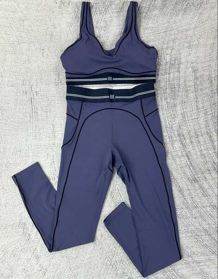 Tanktop und Hose Zweiteiliges  – Yoga Fitness Stretching Bewertung und Preis