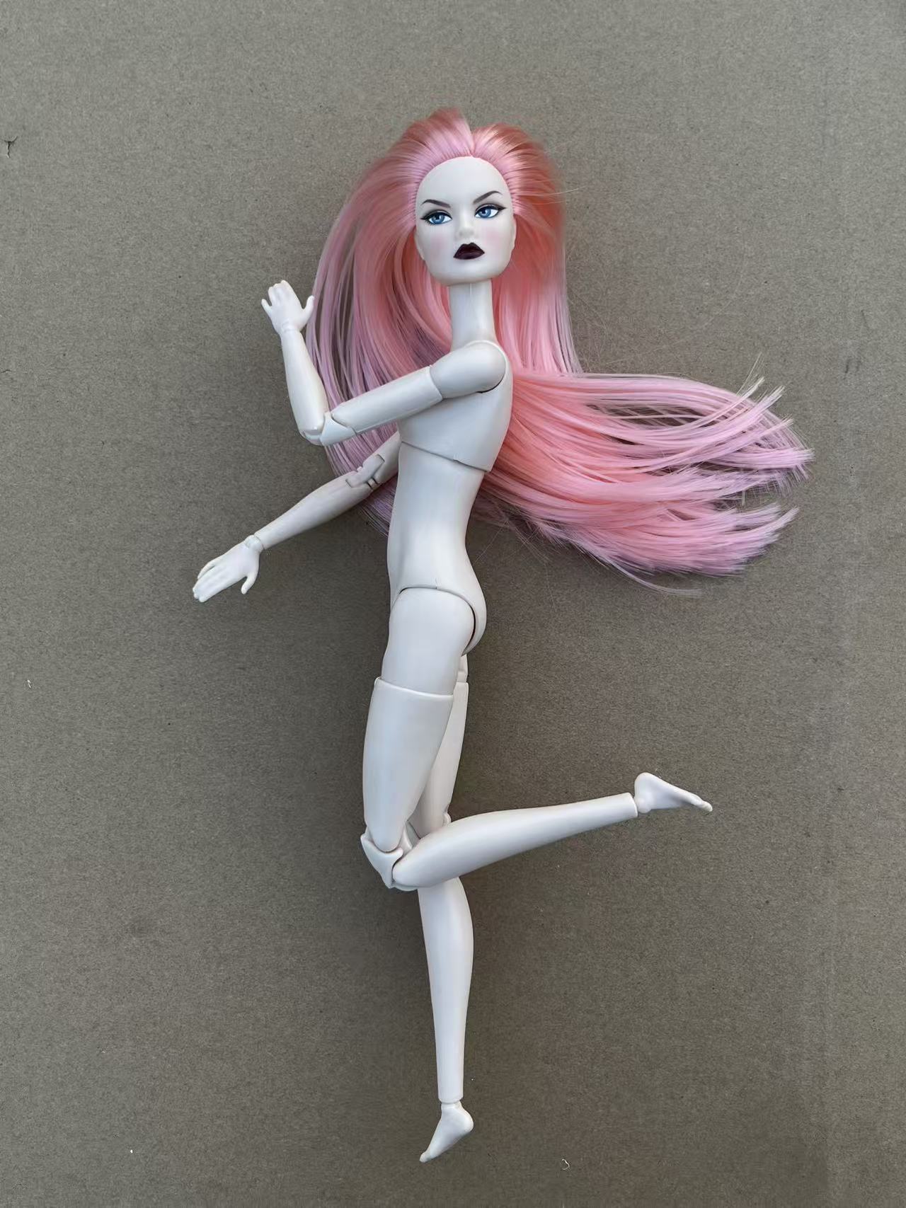 Superwhite Poppy Sammlerfigur  – Yoga Fitness Model Bewertung und Preis